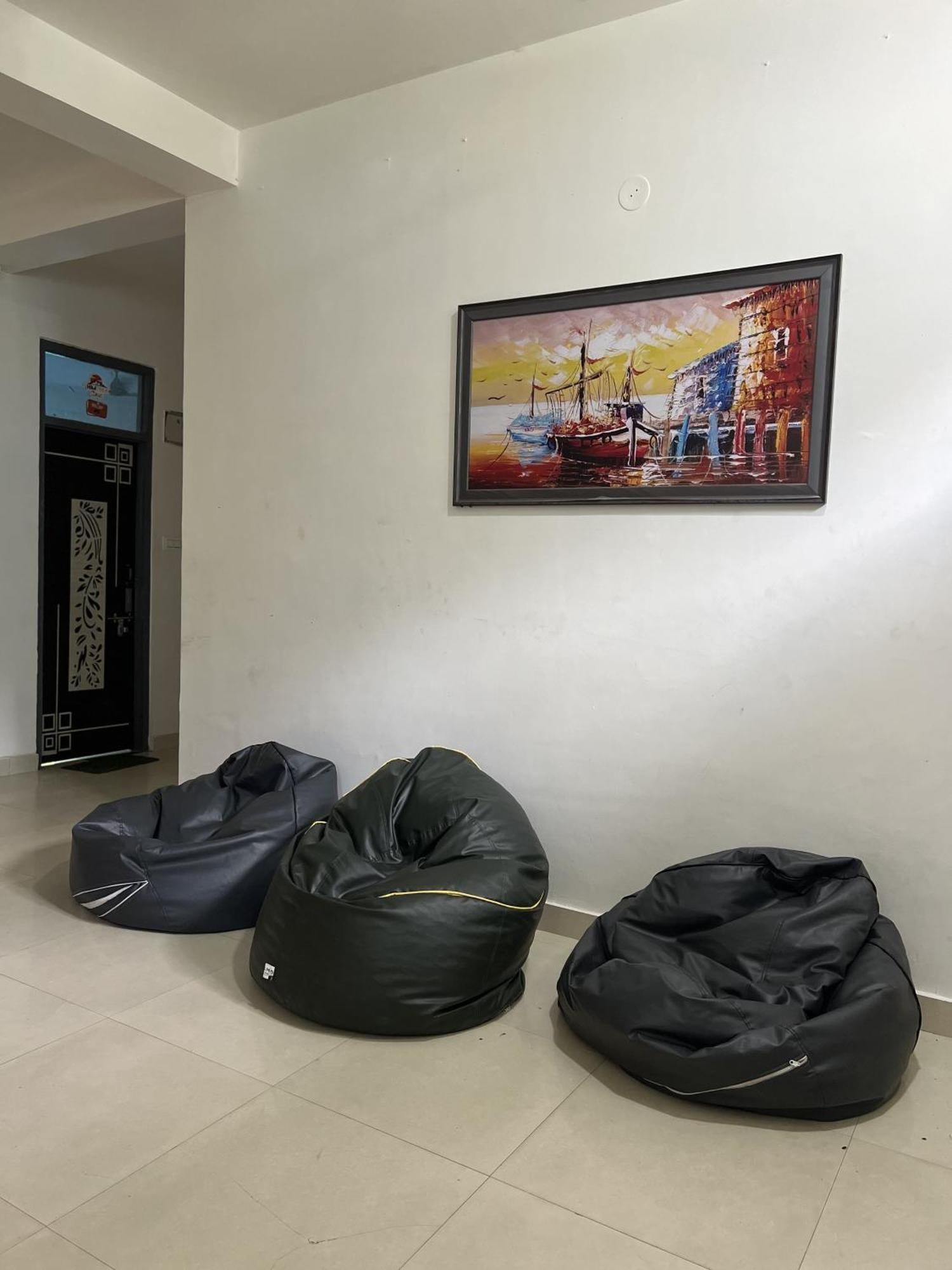 Himtrek Stay Kasol Buitenkant foto