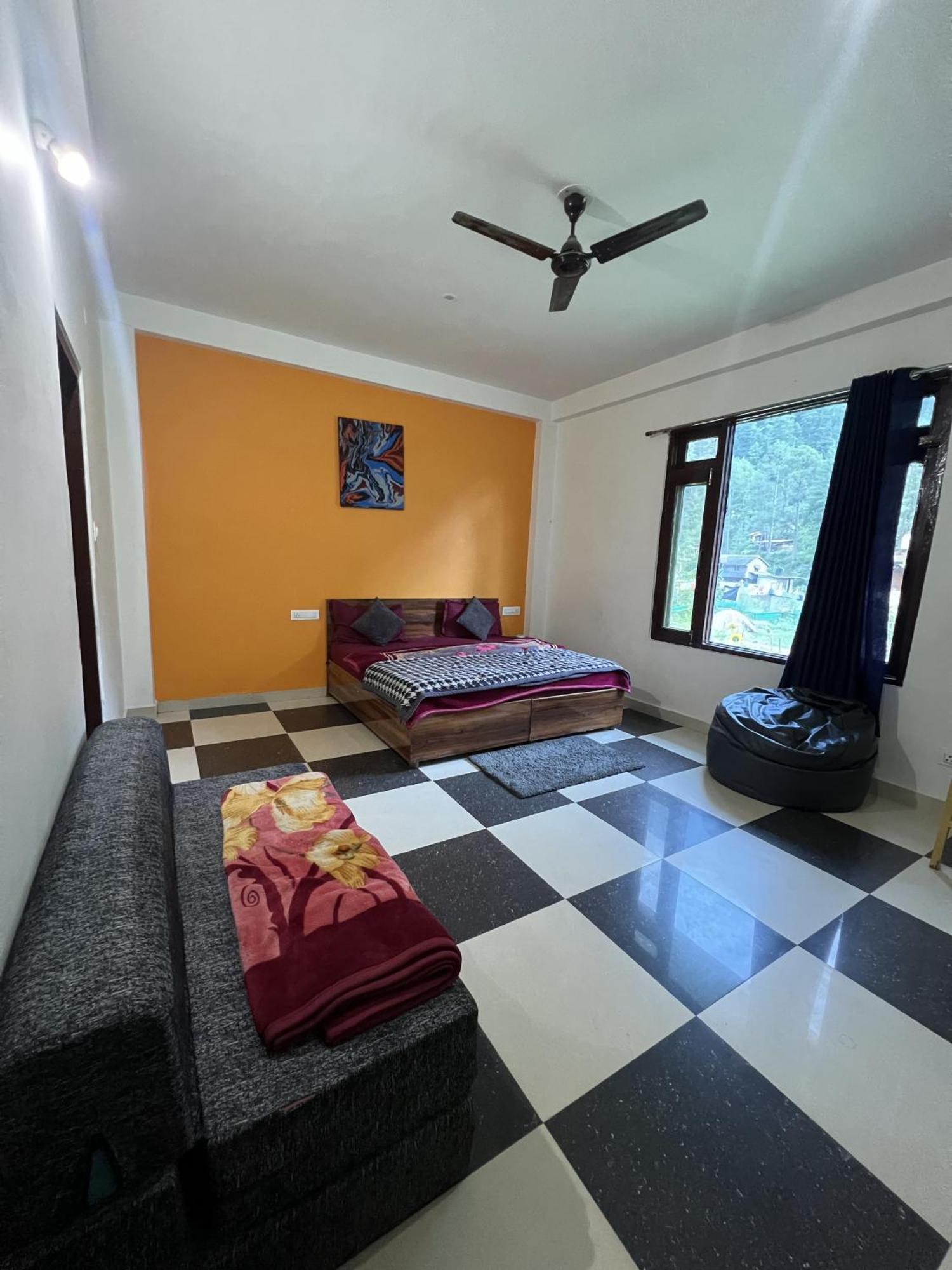 Himtrek Stay Kasol Buitenkant foto